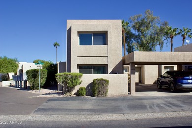 Beautifully remodeled 3-bedroom, 2-bath, two-story townhome! on Fountain of the Sun Country Club in Arizona - for sale on GolfHomes.com, golf home, golf lot