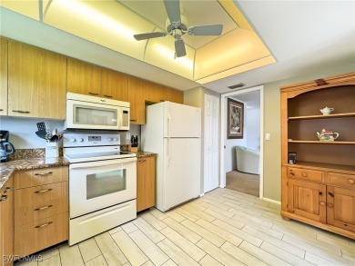 Now's your chance to scoop up this rated BEST VALUE BUY in the on Cross Creek Country Club in Florida - for sale on GolfHomes.com, golf home, golf lot