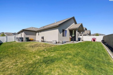 MLS# 283895Welcome to 2738 Broken Top Ave, Richland. Introducing on Horn Rapids Golf Club in Washington - for sale on GolfHomes.com, golf home, golf lot