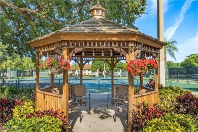 Now's your chance to scoop up this rated BEST VALUE BUY in the on Cross Creek Country Club in Florida - for sale on GolfHomes.com, golf home, golf lot