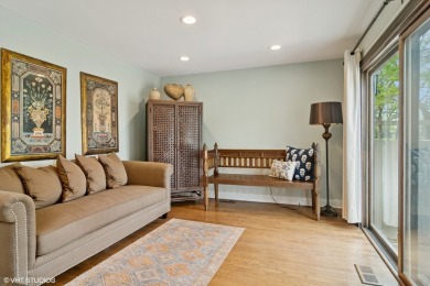 This end unit townhouse has been recently updated throughout on Pine Meadow Golf Club in Illinois - for sale on GolfHomes.com, golf home, golf lot