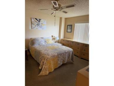 MOTIVATED SELLER!  BRING ALLL OFFERS. LOW MONTHLY MAINTENANCE on Poinciana Golf Club in Florida - for sale on GolfHomes.com, golf home, golf lot