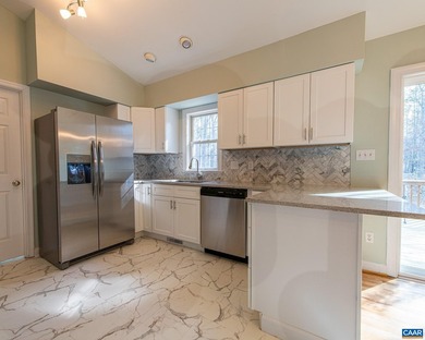 You won't want to miss this beautifully renovated 4-bedroom on Lake Monticello Golf Course in Virginia - for sale on GolfHomes.com, golf home, golf lot