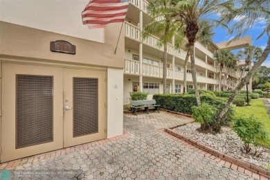 TURNKEY!!! Beautiful WYNMOOR, Active 55+ Amazing Golf & Tennis on Wynmoor Golf Course in Florida - for sale on GolfHomes.com, golf home, golf lot