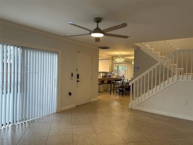 3 bedroom townhouse in the city of Davie, unit has a remodeled on Pine Island Ridge Country Club in Florida - for sale on GolfHomes.com, golf home, golf lot