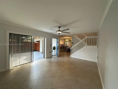 3 bedroom townhouse in the city of Davie, unit has a remodeled on Pine Island Ridge Country Club in Florida - for sale on GolfHomes.com, golf home, golf lot