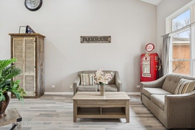 Have you been looking for an Updated Gorgeous townhome like on RedTail Golf Club in Illinois - for sale on GolfHomes.com, golf home, golf lot