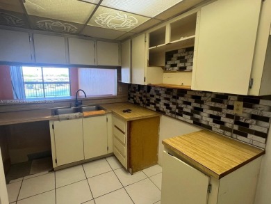 2 Bedroom/2 Bath FIXER UPPER. Easy to show on lockbox, call on Fontainebleau Golf Course in Florida - for sale on GolfHomes.com, golf home, golf lot