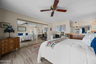 This beautifully maintained 2-bedroom, 2-bath home backs to on Ahwatukee Country Club in Arizona - for sale on GolfHomes.com, golf home, golf lot