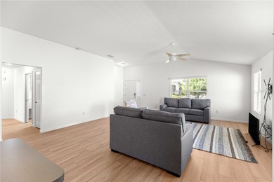 Under contract-accepting backup offers. OWNER WILL CREDIT FOR on Glenview Championship Golf and Country Club in Florida - for sale on GolfHomes.com, golf home, golf lot