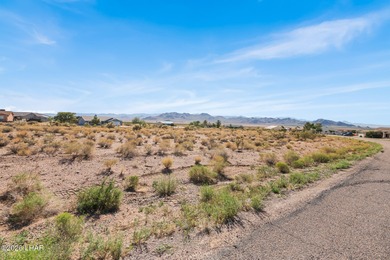 Build your dream home in Valle Vista. This buildable lot is on Valle Vista Golf Course in Arizona - for sale on GolfHomes.com, golf home, golf lot