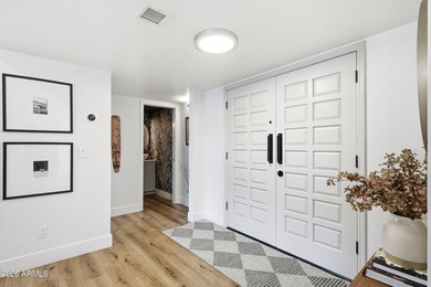 N Scottsdale Gem on a Prime Corner Lot - Resort Backyard + Major on Kierland Golf Club in Arizona - for sale on GolfHomes.com, golf home, golf lot