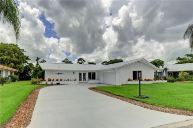 Beautifully remodeled 2 Bedroom, 2 Bathroom home in the on Martin County Golf Course in Florida - for sale on GolfHomes.com, golf home, golf lot