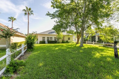 Don't miss out on this beautiful 2 bedroom, 2 bathroom, 1,336 sq on Magnolia Point Golf and Country Club in Florida - for sale on GolfHomes.com, golf home, golf lot