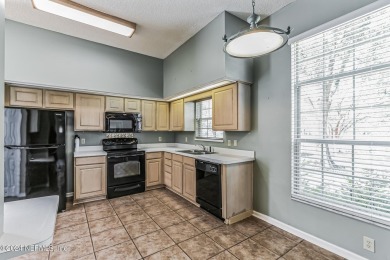 Don't miss out on this beautiful 2 bedroom, 2 bathroom, 1,336 sq on Magnolia Point Golf and Country Club in Florida - for sale on GolfHomes.com, golf home, golf lot