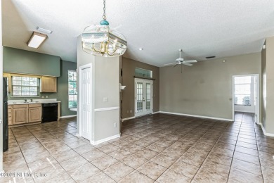 Don't miss out on this beautiful 2 bedroom, 2 bathroom, 1,336 sq on Magnolia Point Golf and Country Club in Florida - for sale on GolfHomes.com, golf home, golf lot