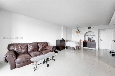 Beautiful 2 Bedroom, 2 Bathrooms at Hillcrest BUILDING 20, The on Hillcrest Golf and Country Club in Florida - for sale on GolfHomes.com, golf home, golf lot