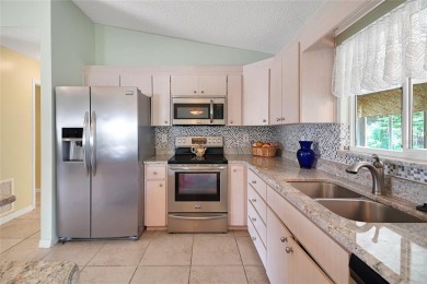 Buyer's home sale fell through-HOME APPRAISED OUT-INSPECTION AND on The Links of Spruce Creek in Florida - for sale on GolfHomes.com, golf home, golf lot