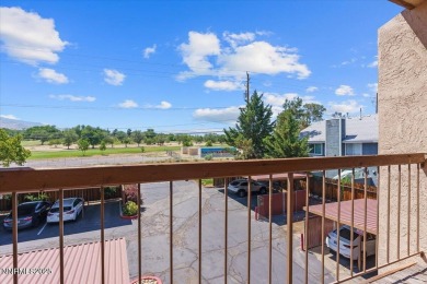 Remodeled 1 bedroom condo perfectly situated near the vibrant on Washoe County Golf Club in Nevada - for sale on GolfHomes.com, golf home, golf lot