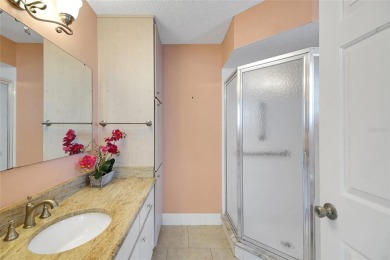 Buyer's home sale fell through-HOME APPRAISED OUT-INSPECTION AND on The Links of Spruce Creek in Florida - for sale on GolfHomes.com, golf home, golf lot