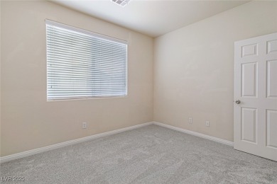 Charming 2 stories,3 bedrooms, 2 car garages in guard gate golf on Rhodes Ranch Golf Club in Nevada - for sale on GolfHomes.com, golf home, golf lot