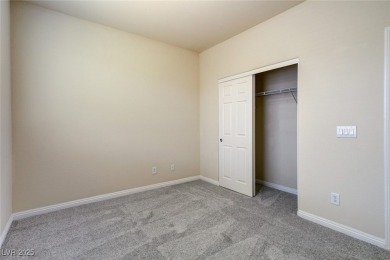 Charming 2 stories,3 bedrooms, 2 car garages in guard gate golf on Rhodes Ranch Golf Club in Nevada - for sale on GolfHomes.com, golf home, golf lot