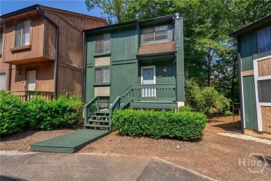 Charming TRI-LEVEL condo MINUTES from EVERYTHING ATHENS!  You on University of Georgia Golf Course in Georgia - for sale on GolfHomes.com, golf home, golf lot