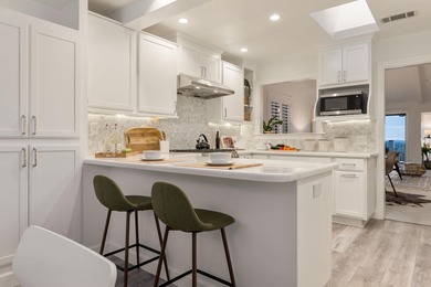 Beautifully updated 2BD/2BA home in Walnut Creek's award-winning on Rossmoor Golf Course in California - for sale on GolfHomes.com, golf home, golf lot