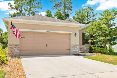 This home is situated in the Hernando Oaks golf community on Hernando Oaks Golf and Country Club in Florida - for sale on GolfHomes.com, golf home, golf lot