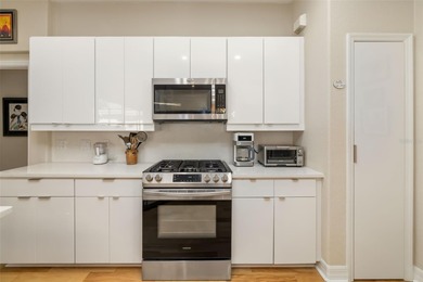 Imagine yourself living in this sophisticated *CITY CHIC* home on Waterlefe Golf and River Club in Florida - for sale on GolfHomes.com, golf home, golf lot