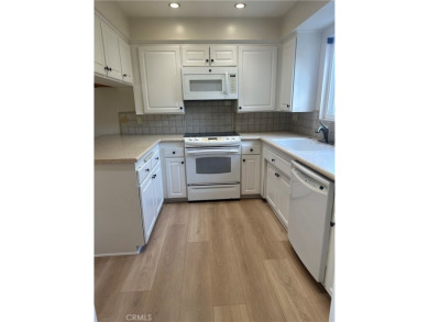 Welcome to this well maintained, single level, very desirable on New Horizons Golf Course in California - for sale on GolfHomes.com, golf home, golf lot