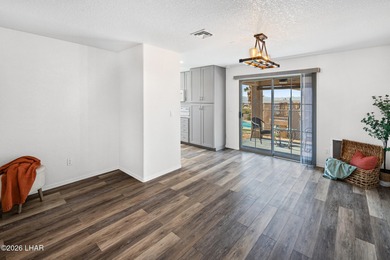 LOCATION! VIEWS! LOCATION! VIEWS! LOCATION! VIEWS ! Located in a on London Bridge Golf Course in Arizona - for sale on GolfHomes.com, golf home, golf lot