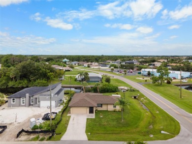 Your private getaway to the Gulf begins here! This WATERFRONT on Sabal Trace Golf and Country Club in Florida - for sale on GolfHomes.com, golf home, golf lot