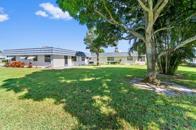 Stunning Custom Remodel! Welcome to 48 Waterford B in Delray on Kings Point Golf -Flanders Way in Florida - for sale on GolfHomes.com, golf home, golf lot