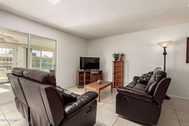 Welcome to this fully furnished charming 2-bedroom Gemini home on Sun City Country Club in Arizona - for sale on GolfHomes.com, golf home, golf lot