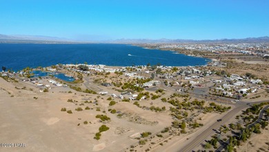 Located on Lease land. This desirable Park model unit offers on London Bridge Golf Course in Arizona - for sale on GolfHomes.com, golf home, golf lot