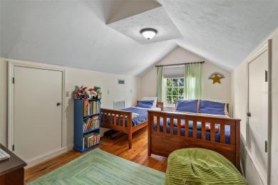 Under contract-accepting backup offers. Welcome to Golfview on Mark Bostick Golf Course At University of Florida in Florida - for sale on GolfHomes.com, golf home, golf lot