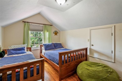 Under contract-accepting backup offers. Welcome to Golfview on Mark Bostick Golf Course At University of Florida in Florida - for sale on GolfHomes.com, golf home, golf lot