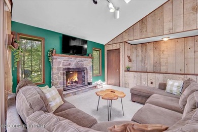 Welcome to your ideal Pocono escape in the heart of Lake Naomi on Lake Naomi Timber Trails Golf Club in Pennsylvania - for sale on GolfHomes.com, golf home, golf lot