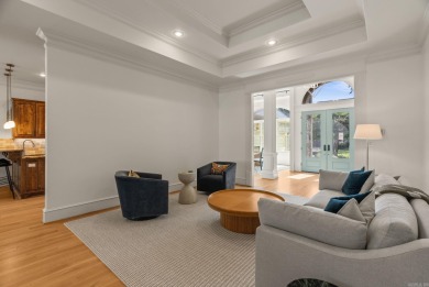 Fabulous home in The ARBORS of Chenal Valley. Gorgeous inside on Chenal Country Club - Bear Den Mountain in Arkansas - for sale on GolfHomes.com, golf home, golf lot