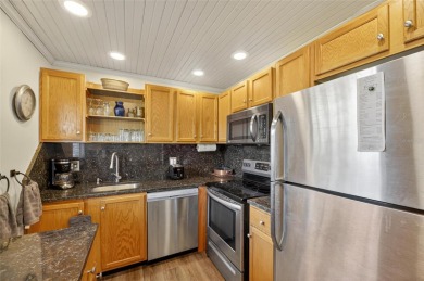 Beautifully Renovated Condo in Kings Point - Florida's Premier on Kings Point Executive Golf Course in Florida - for sale on GolfHomes.com, golf home, golf lot