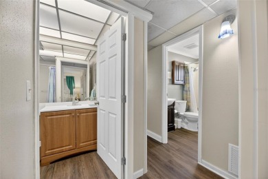 Beautifully Renovated Condo in Kings Point - Florida's Premier on Kings Point Executive Golf Course in Florida - for sale on GolfHomes.com, golf home, golf lot