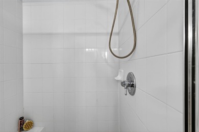 Welcome to the serene Village of Chatham in The Villages & step on Amberwood Executive Golf Course in Florida - for sale on GolfHomes.com, golf home, golf lot