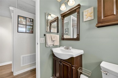 Beautifully Renovated Condo in Kings Point - Florida's Premier on Kings Point Executive Golf Course in Florida - for sale on GolfHomes.com, golf home, golf lot