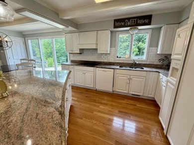 Stunning 2 story 4-5 bedrooms, 4.5 baths. Full basement with on Echo Hills Golf Course in Ohio - for sale on GolfHomes.com, golf home, golf lot