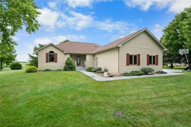 This beautifully maintained 3-bedroom, 3-bathroom home offers is on Spring Brook Country Club in Minnesota - for sale on GolfHomes.com, golf home, golf lot