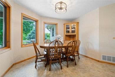 This beautifully maintained 3-bedroom, 3-bathroom home offers is on Spring Brook Country Club in Minnesota - for sale on GolfHomes.com, golf home, golf lot