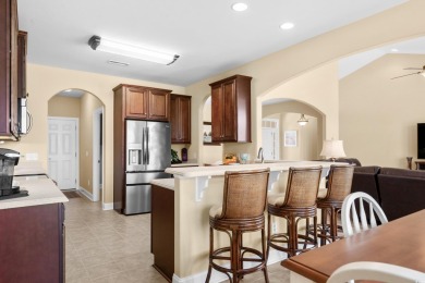 This lovely home is located in the City of North Myrtle Beach in on Beachwood Golf Club in South Carolina - for sale on GolfHomes.com, golf home, golf lot