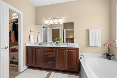 This lovely home is located in the City of North Myrtle Beach in on Beachwood Golf Club in South Carolina - for sale on GolfHomes.com, golf home, golf lot