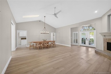 Beautiful 3/2 in desirable Yacht and Country Club. Soaring on Yacht and Country Club in Florida - for sale on GolfHomes.com, golf home, golf lot